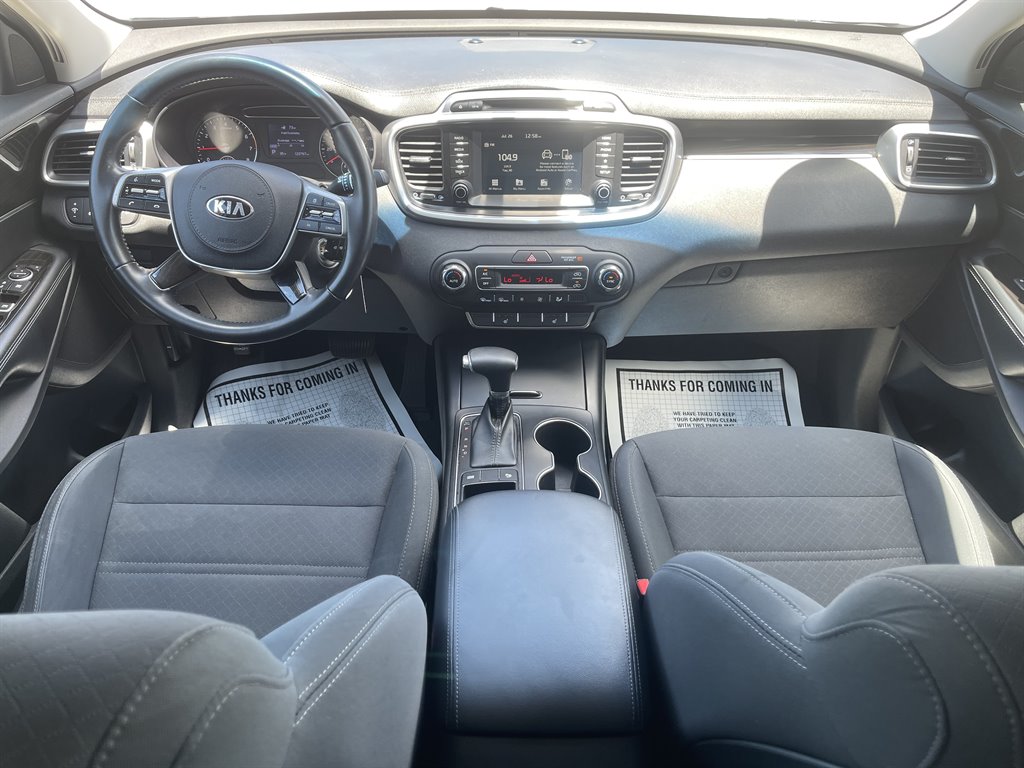 2019 Kia Sorento - $15,995