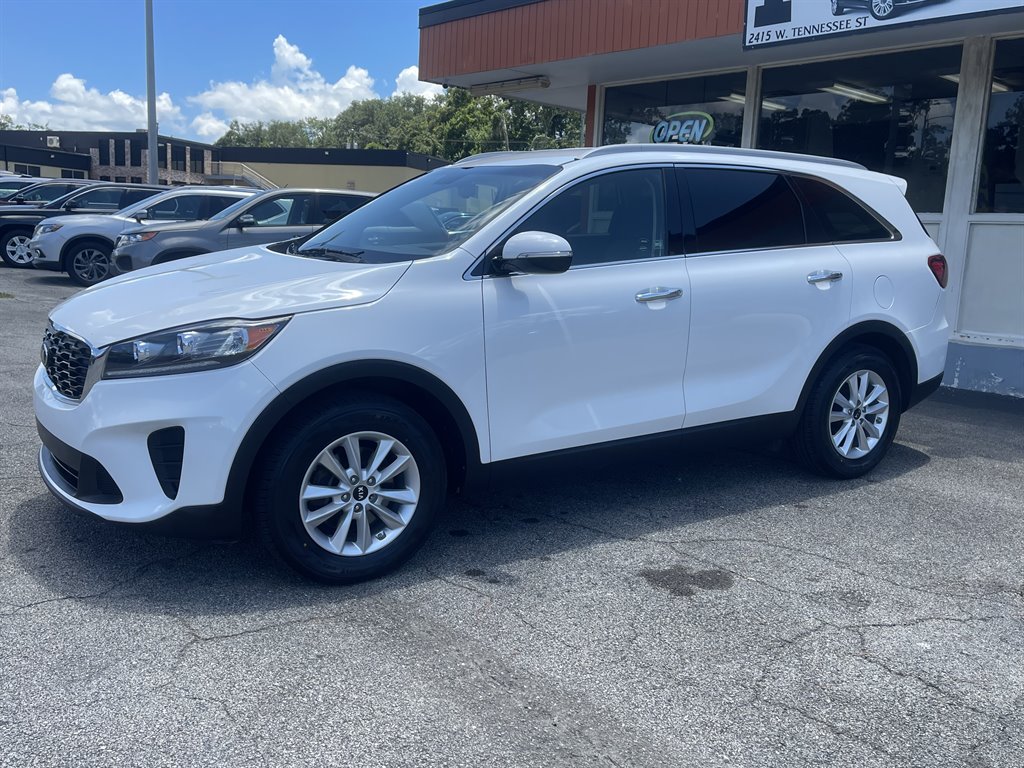 2019 Kia Sorento - $15,995