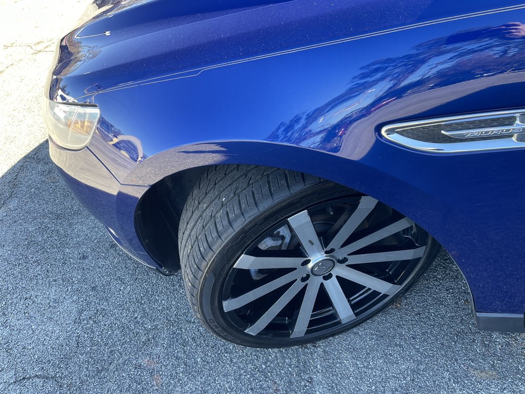 2013 Ford Taurus - $8,995