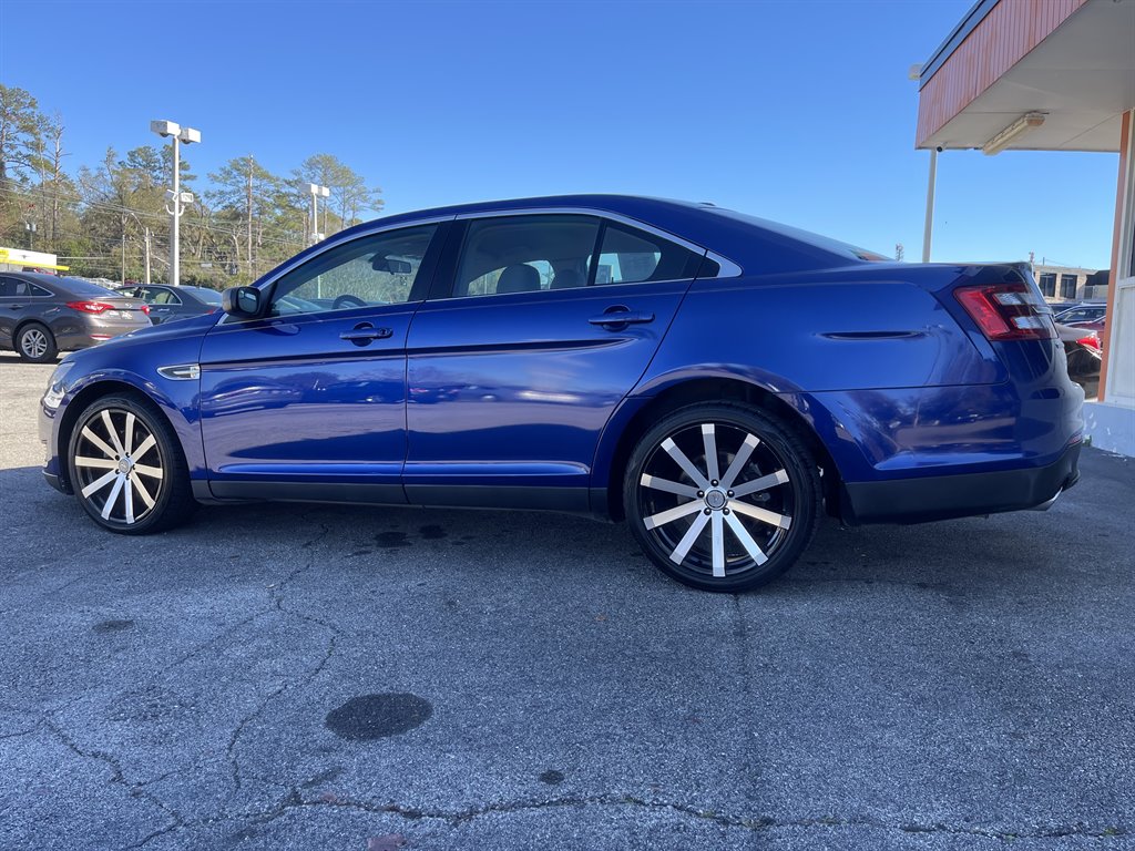 2013 Ford Taurus - $8,995