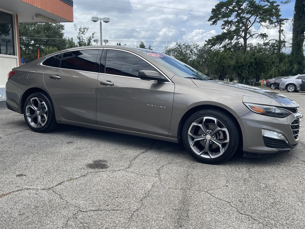 2020 Chevrolet Malibu - $16,995