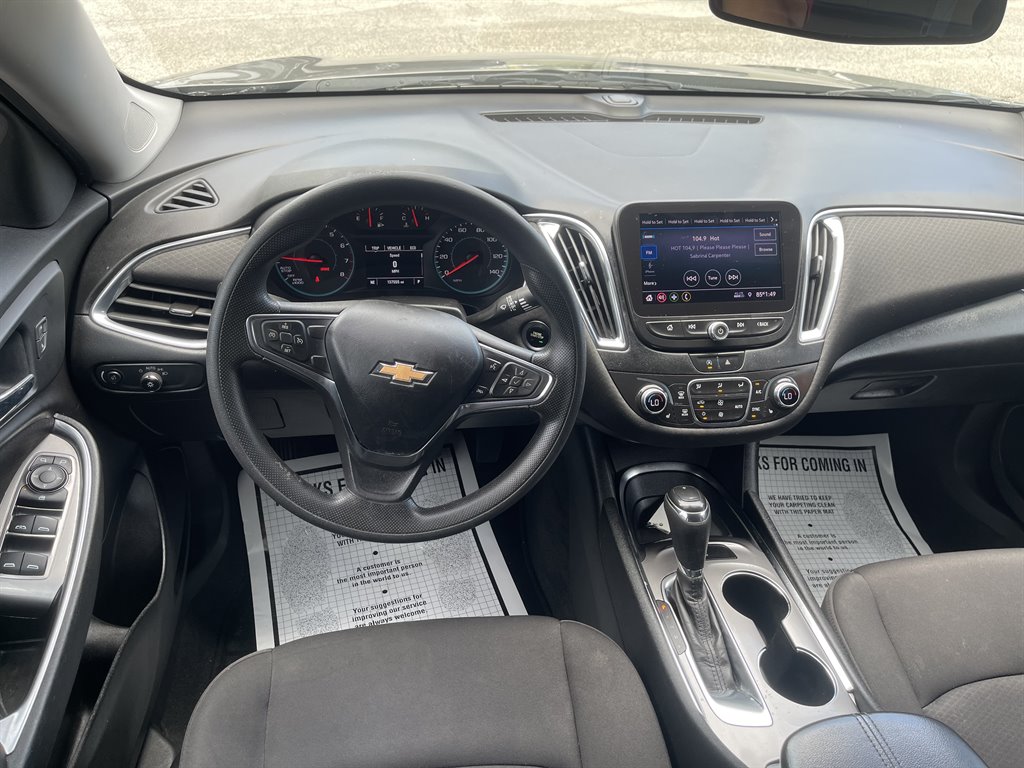 2020 Chevrolet Malibu - $16,995