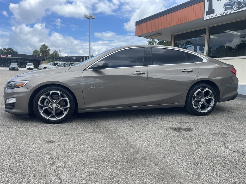 2020 Chevrolet Malibu - $16,995