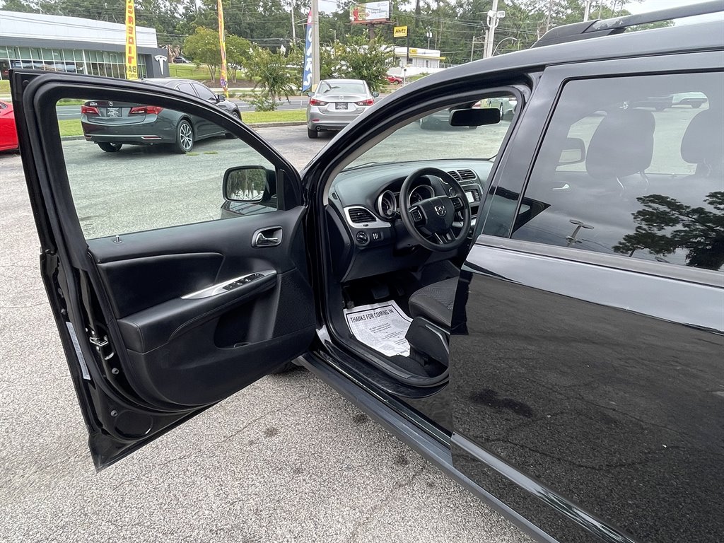 2019 Dodge Journey - $13,995