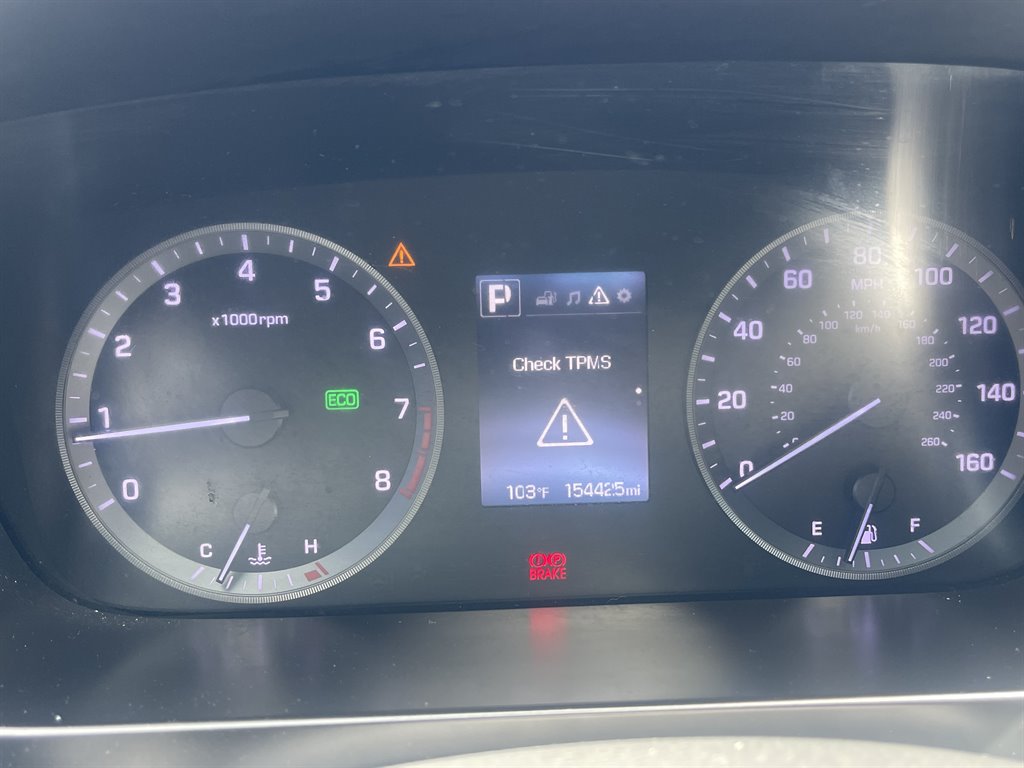 2015 Hyundai Sonata - $10,995
