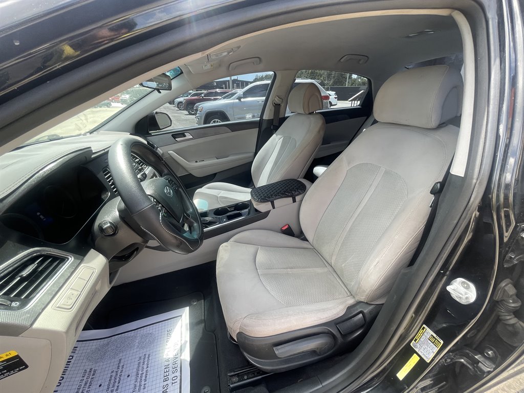 2015 Hyundai Sonata - $10,995