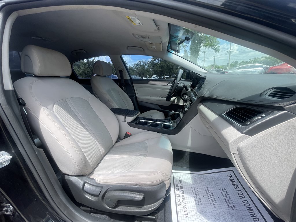 2015 Hyundai Sonata - $10,995