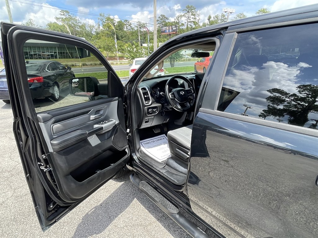 2019 Dodge RAM 1500 - $25,995