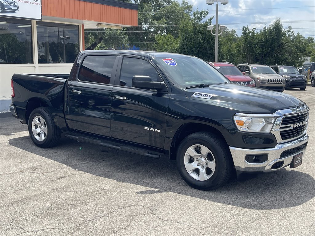2019 Dodge RAM 1500 - $25,995