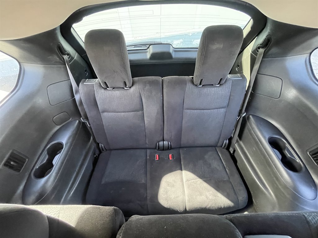 2014 Nissan Pathfinder - $10,995