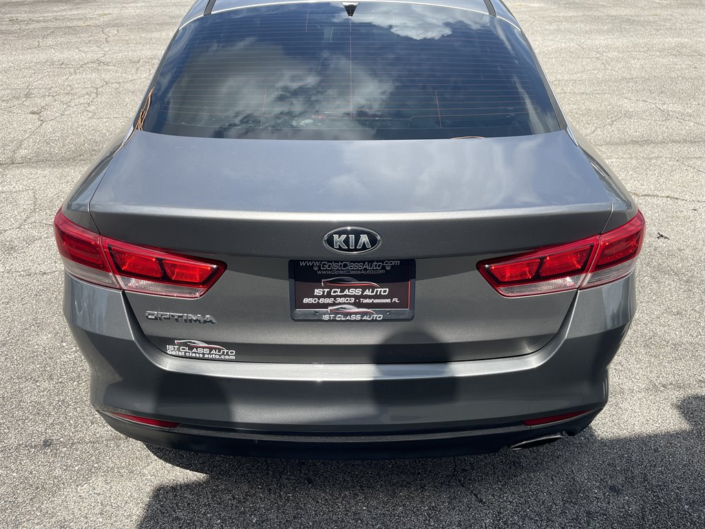 2017 Kia Optima - $10,995
