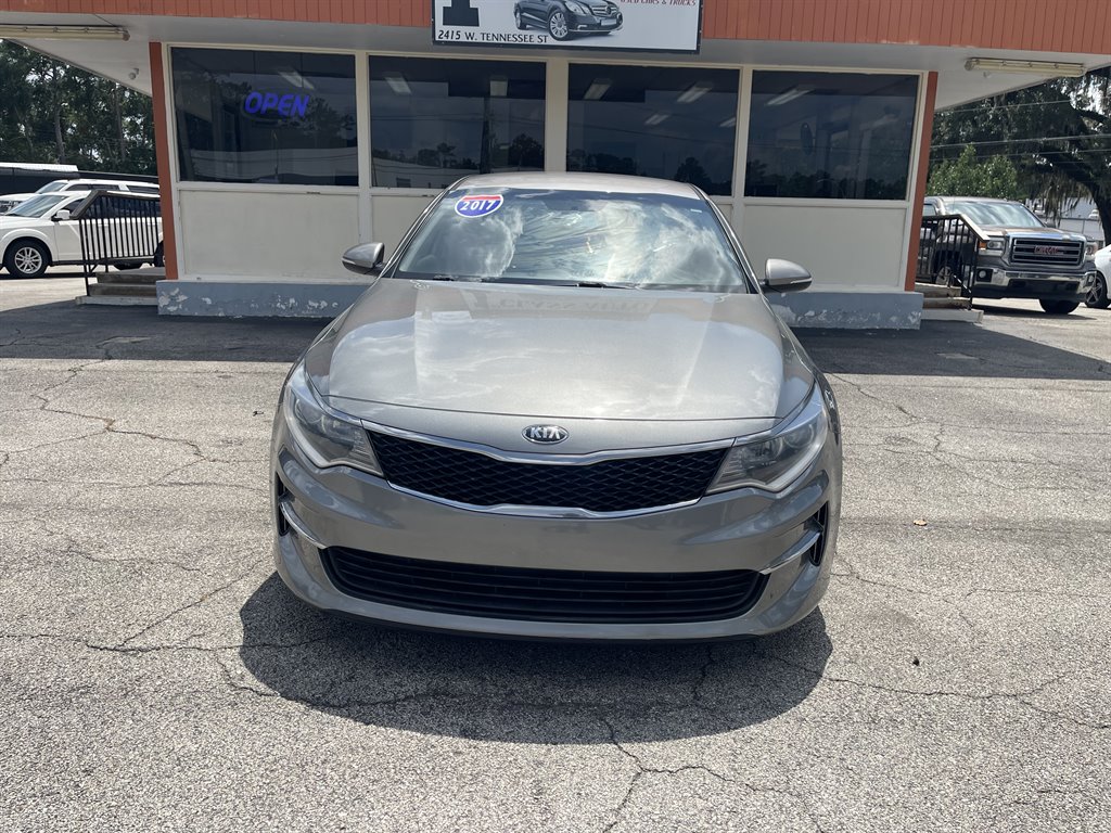 2017 Kia Optima - $10,995