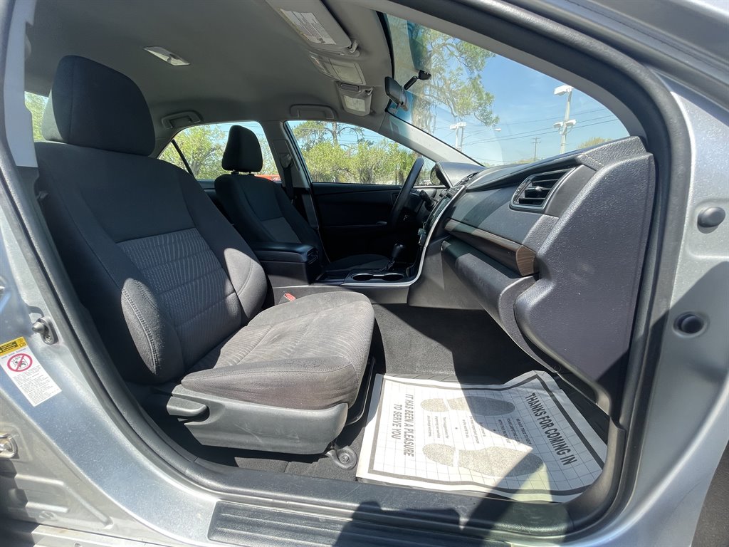 2017 Toyota Camry - $13,995