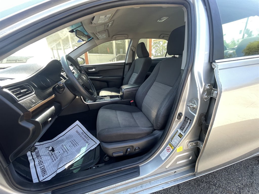 2017 Toyota Camry - $13,995
