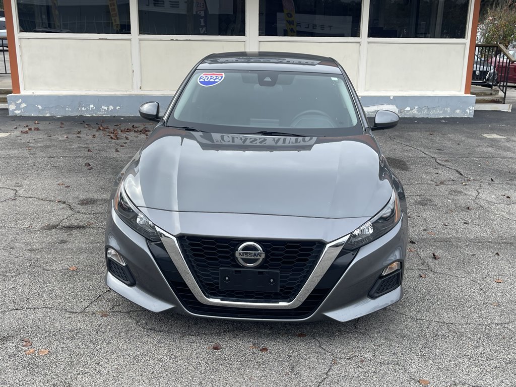 2022 Nissan Altima - $14,995