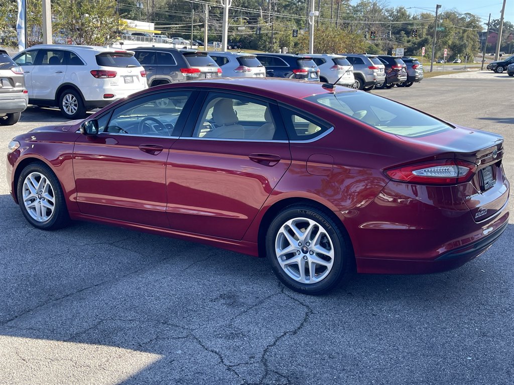 2016 Ford Fusion - $13,995