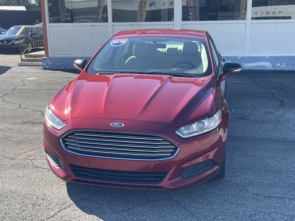 2016 Ford Fusion - $13,995