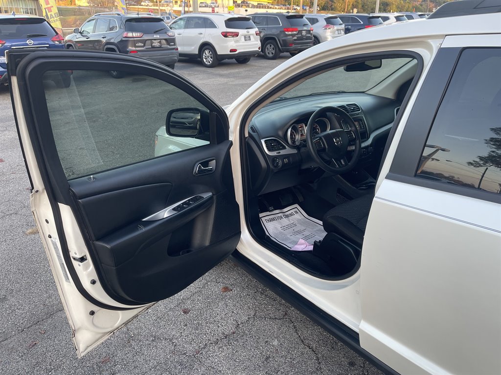 2019 Dodge Journey - $12,995