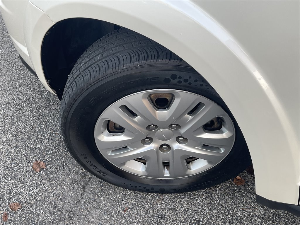 2019 Dodge Journey - $12,995