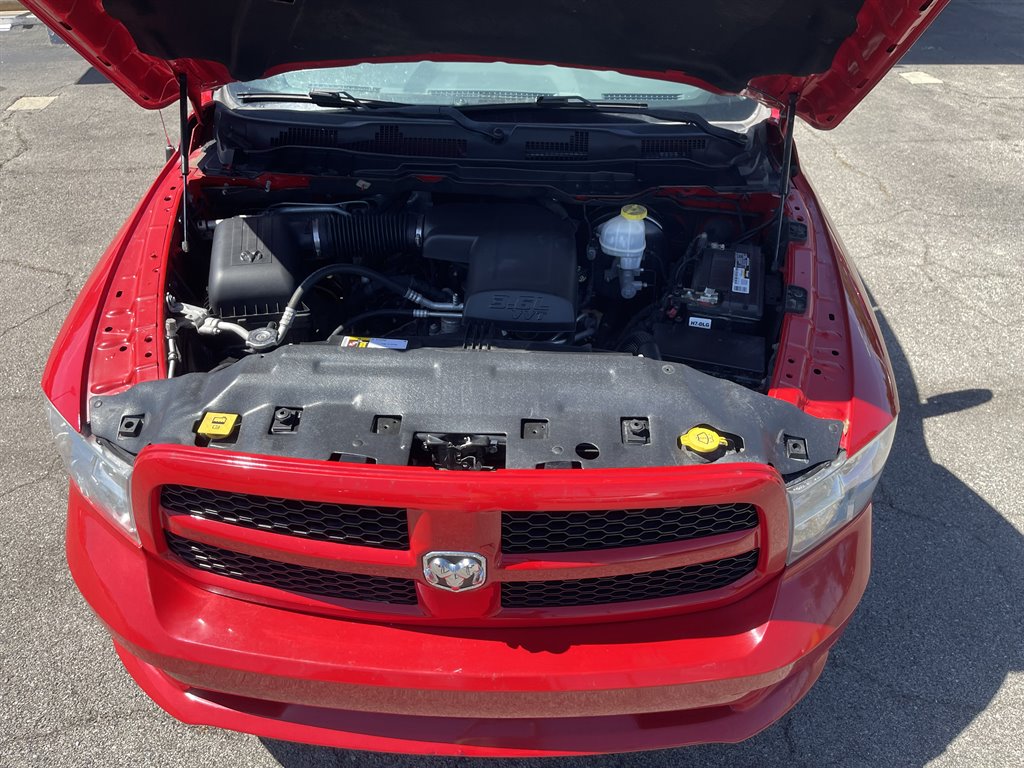 2018 Ram 1500 - $18,995