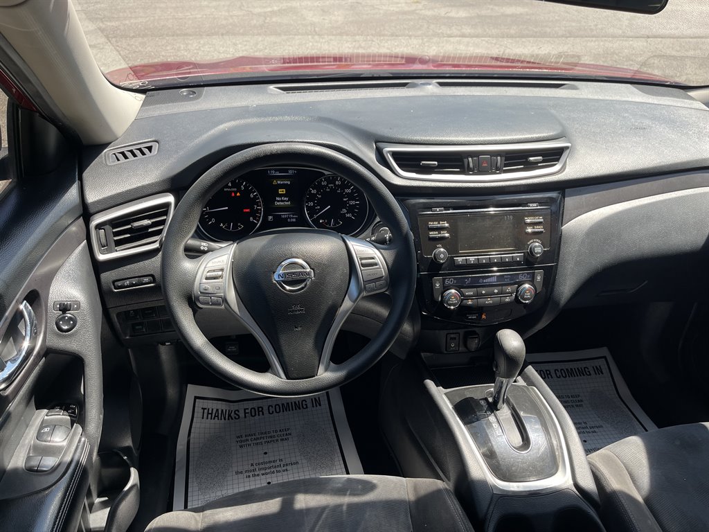 2016 Nissan Rogue - $9,995