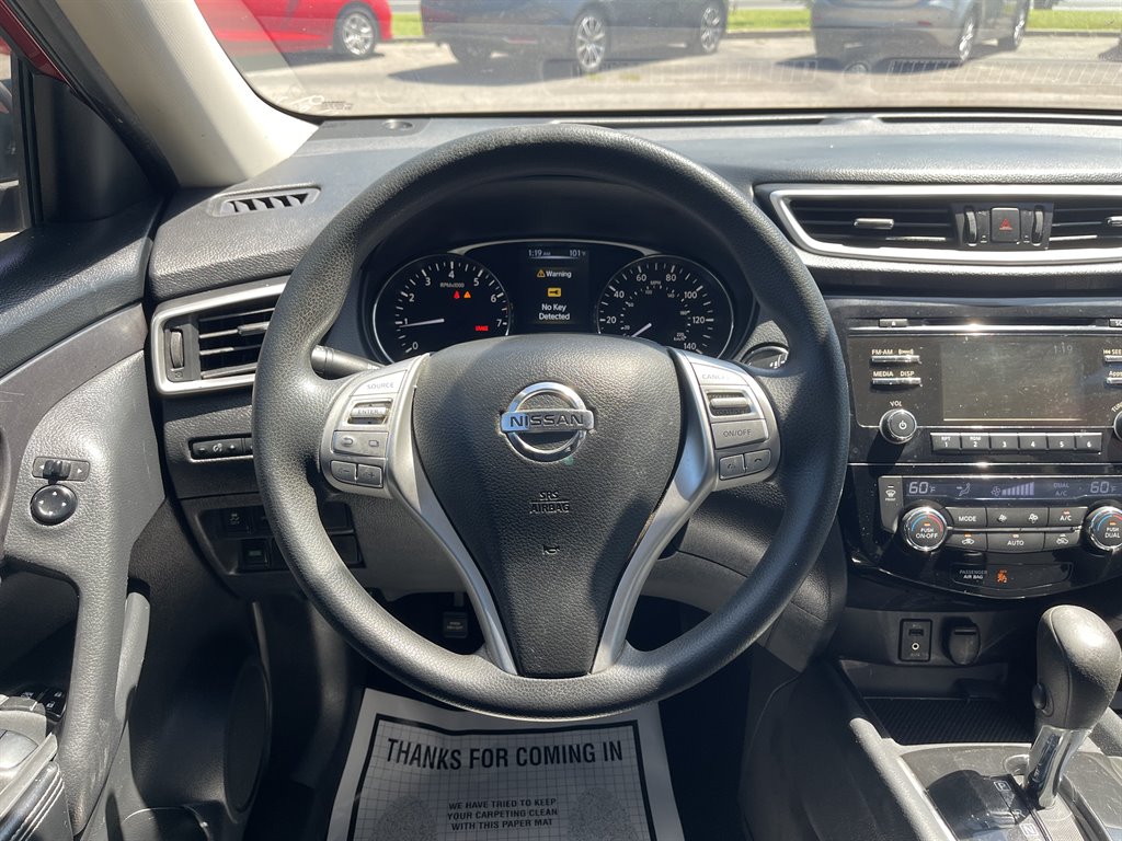 2016 Nissan Rogue - $9,995