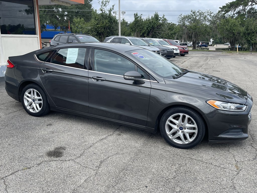 2016 Ford Fusion - $9,995