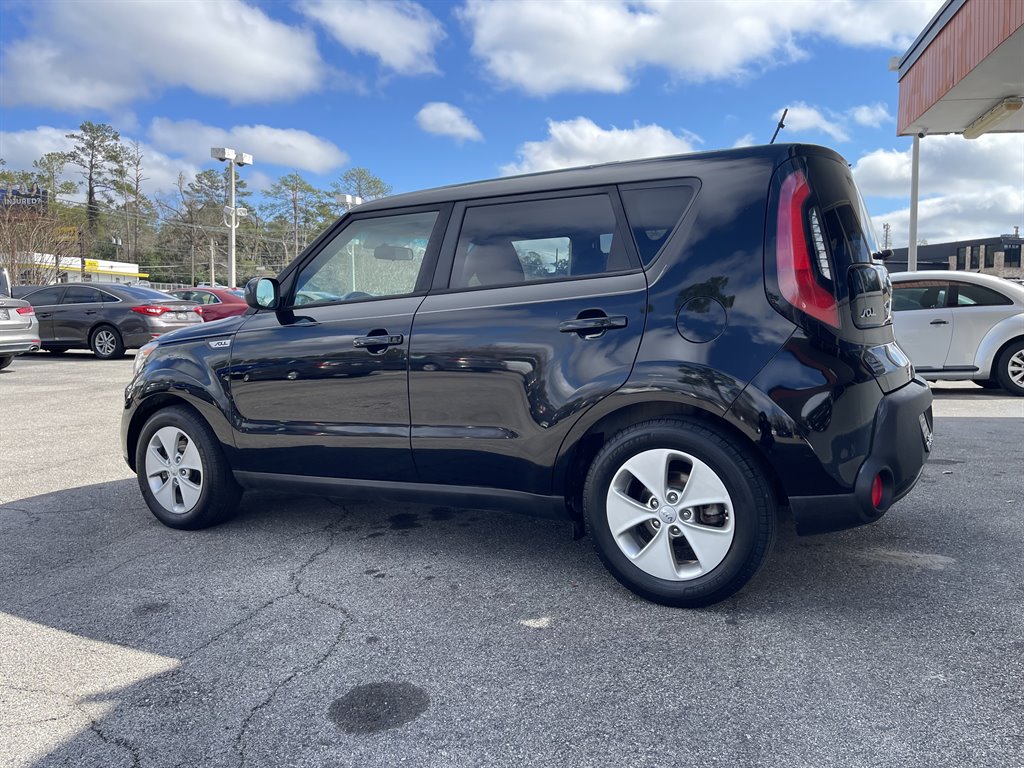 2016 Kia Soul - $10,995
