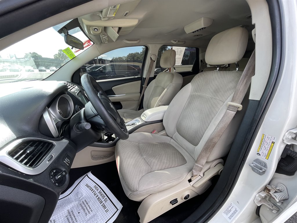 2013 Dodge Journey - $9,995