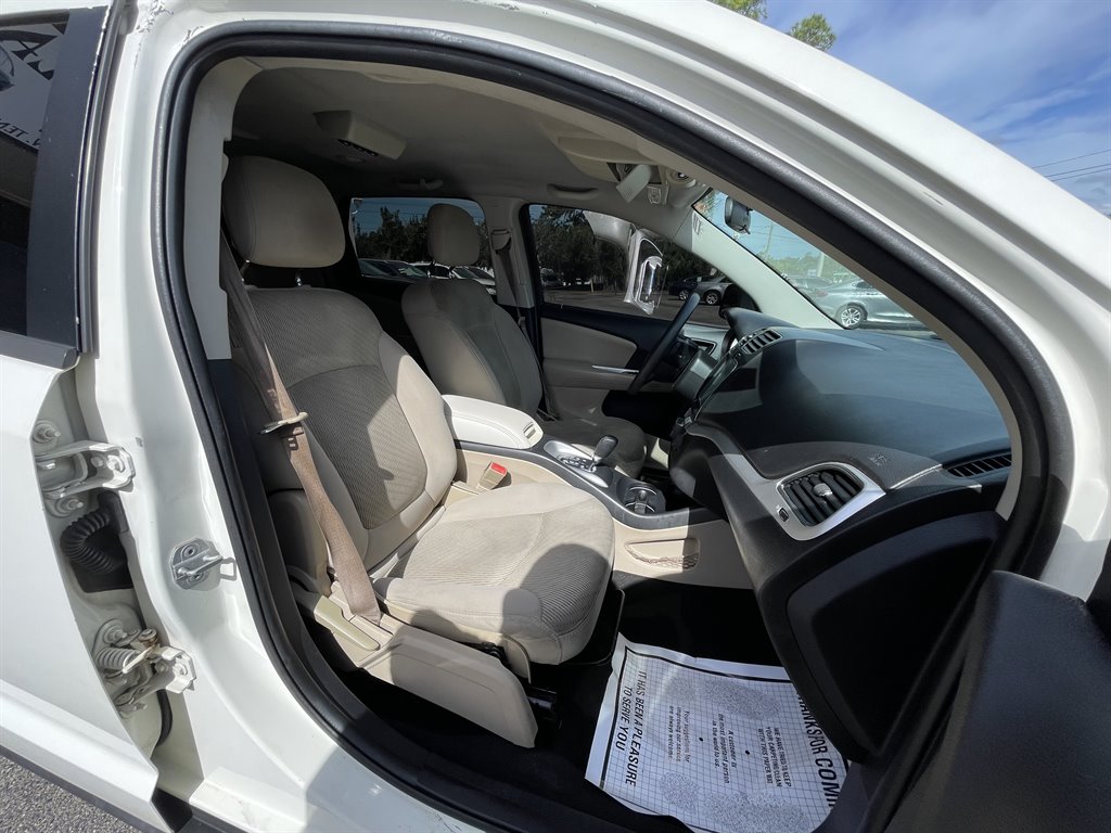 2013 Dodge Journey - $9,995