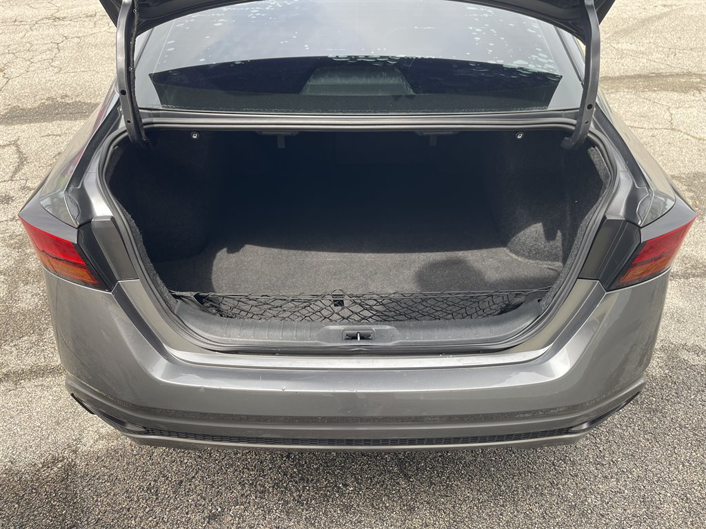 2019 Nissan Altima - $12,995