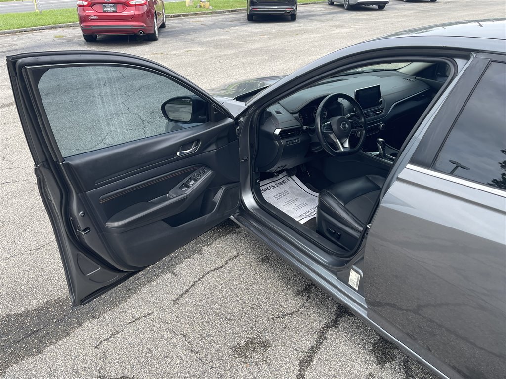 2019 Nissan Altima - $12,995