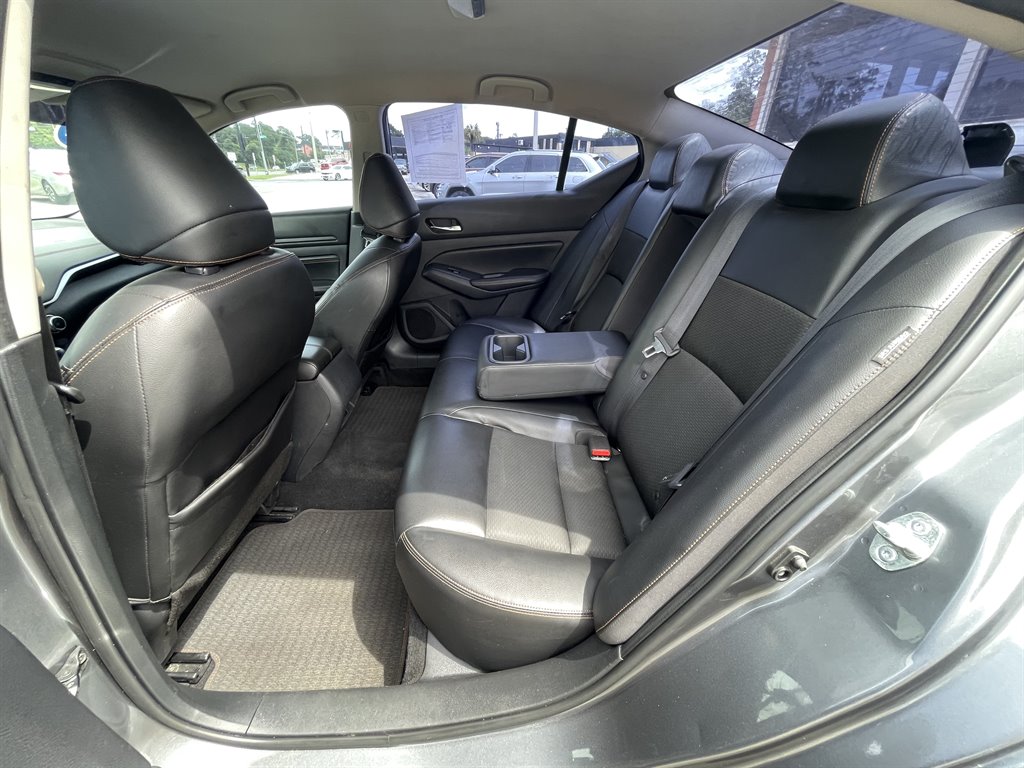 2019 Nissan Altima - $12,995
