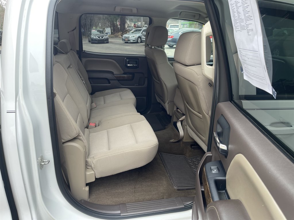 2015 Chevrolet Silverado - $17,995