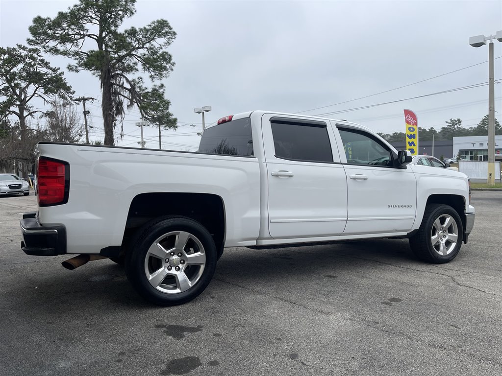 2015 Chevrolet Silverado - $17,995
