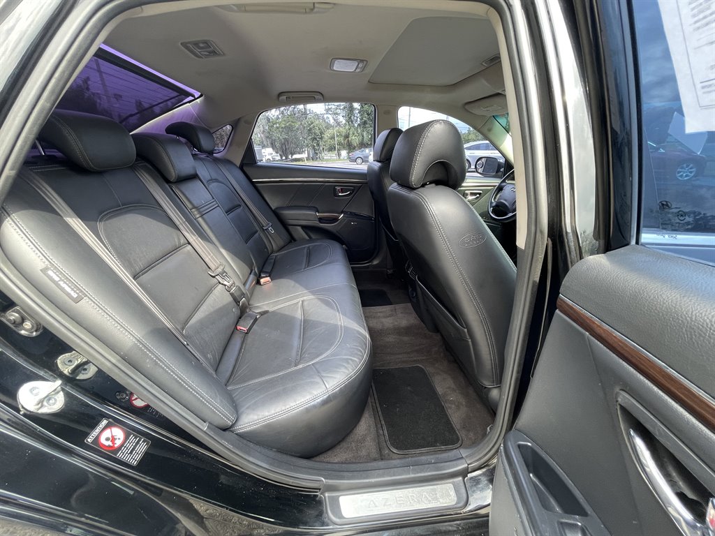 2011 Hyundai Azera - $8,995
