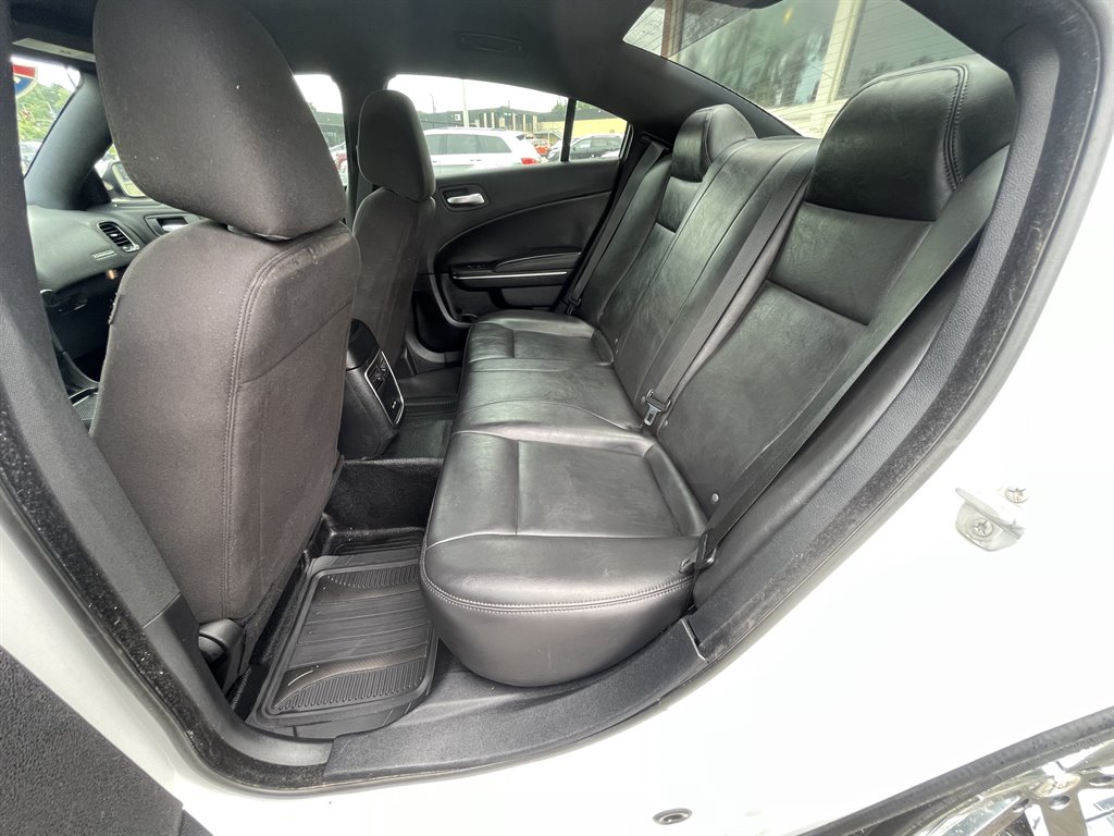 2015 Dodge Charger - $12,995