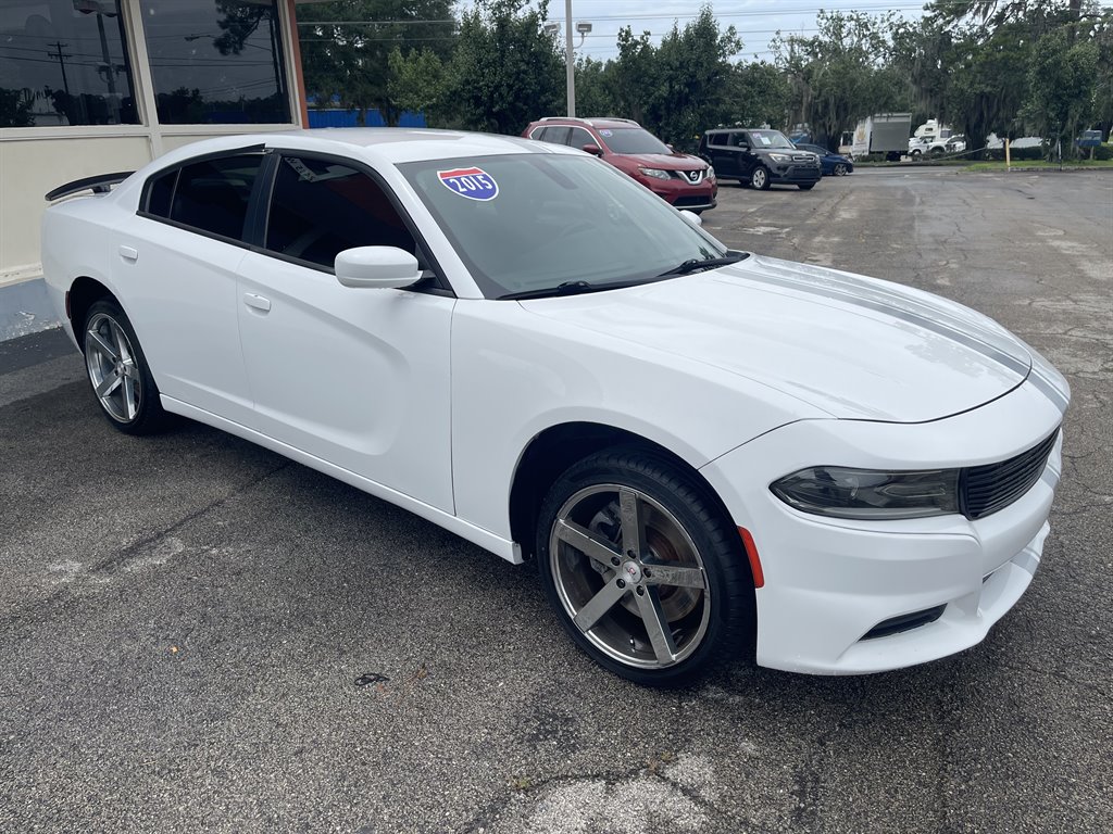 2015 Dodge Charger - $12,995