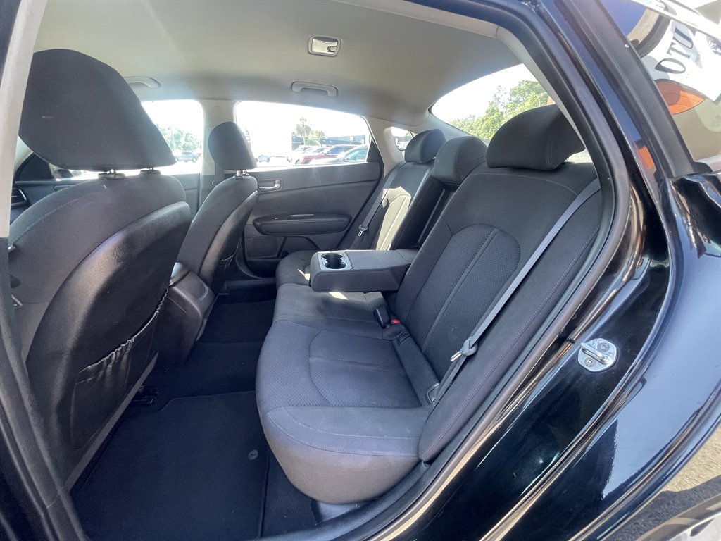 2017 Kia Optima - $11,995