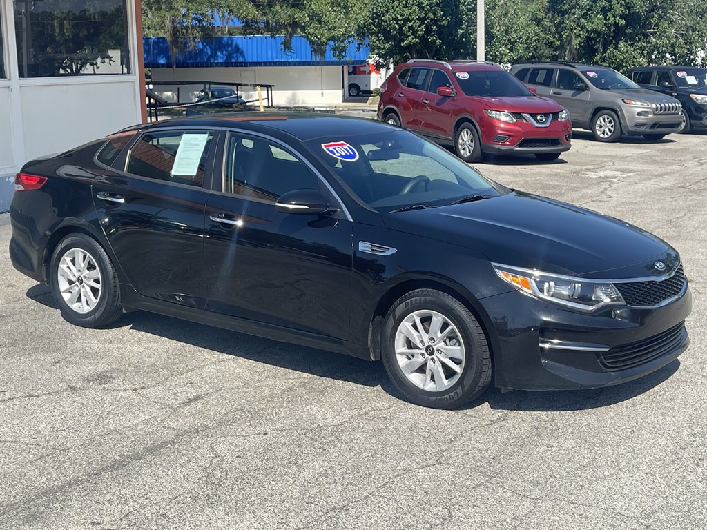 2017 Kia Optima - $11,995
