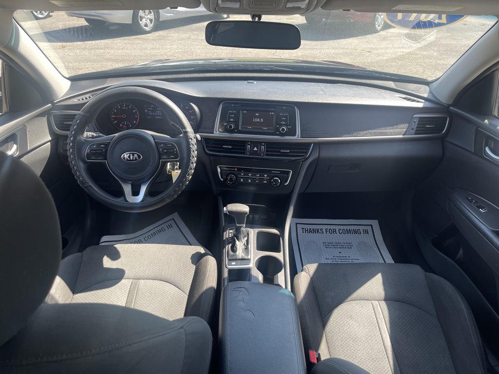 2017 Kia Optima - $11,995