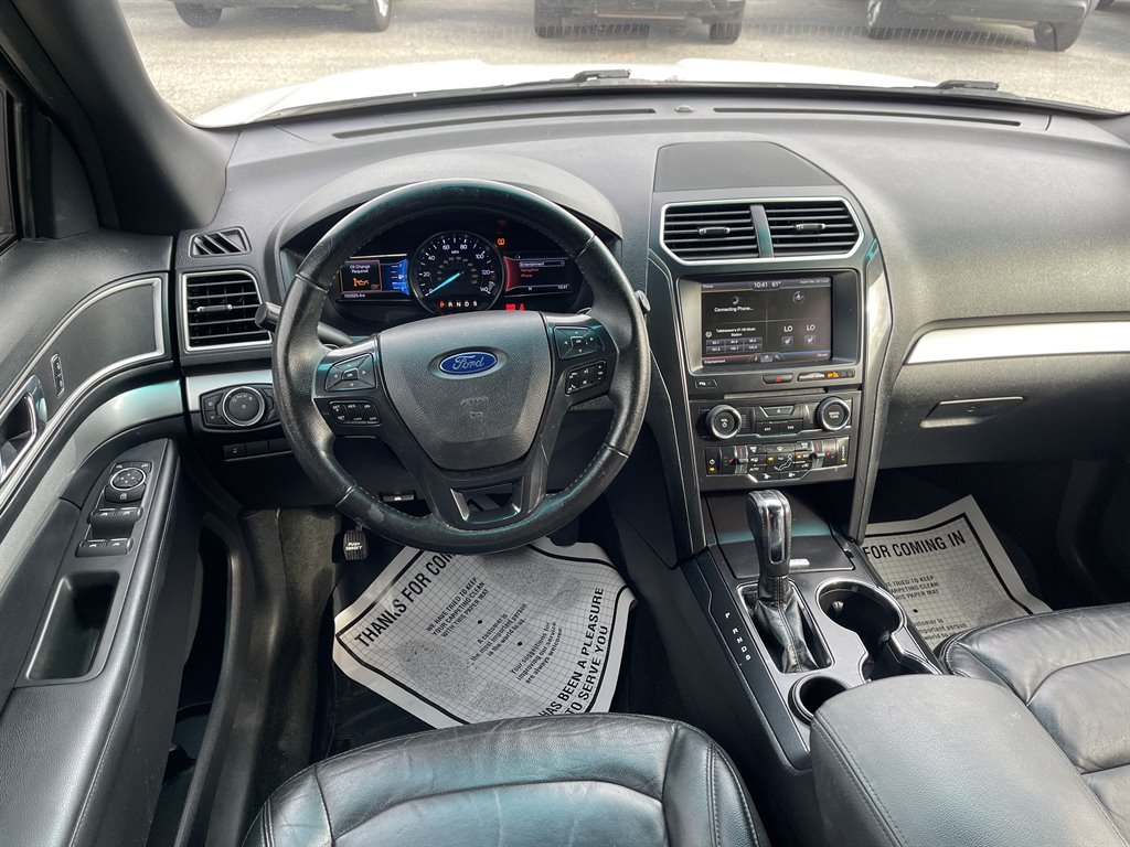 2016 Ford Explorer - $14,995