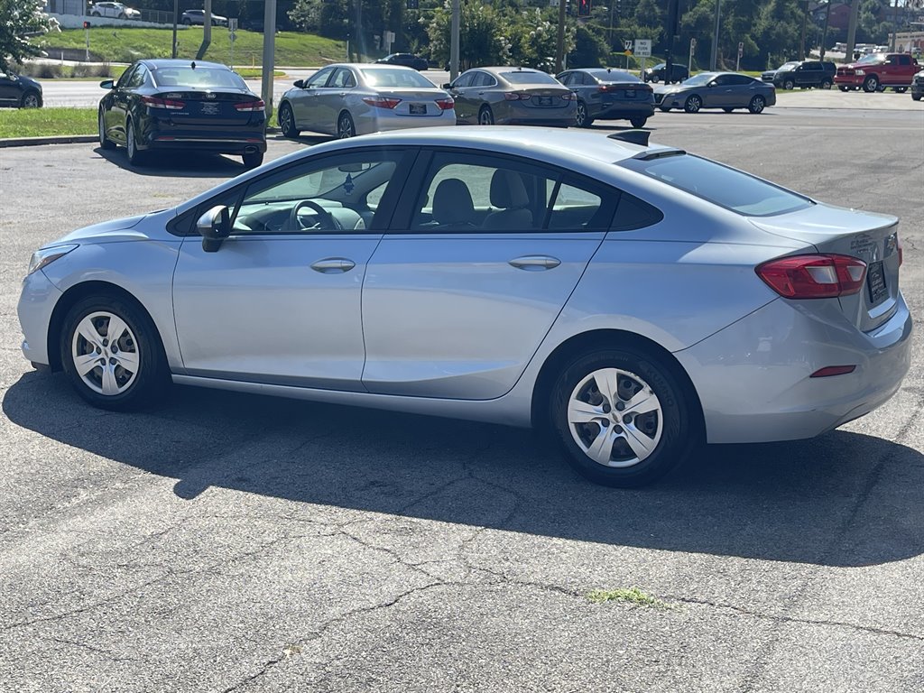 2017 Chevrolet Cruze - $9,995