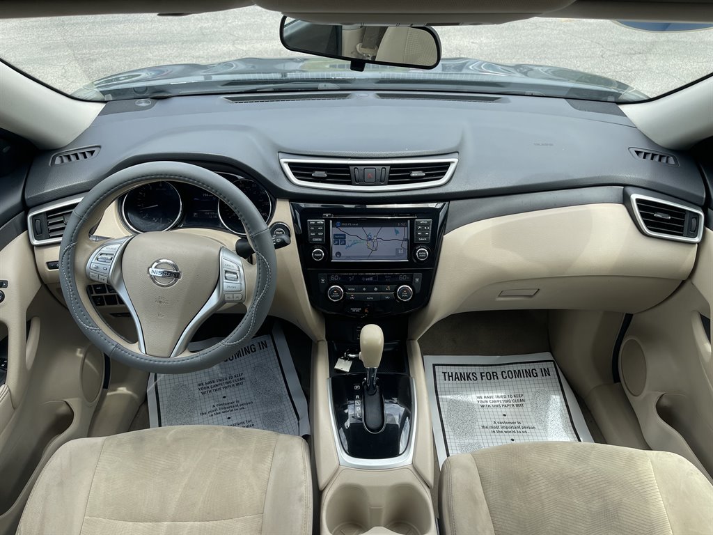 2015 Nissan Rogue - $9,995