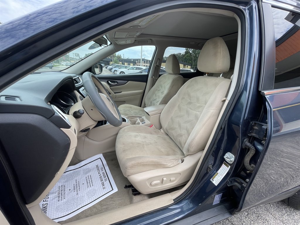 2015 Nissan Rogue - $9,995