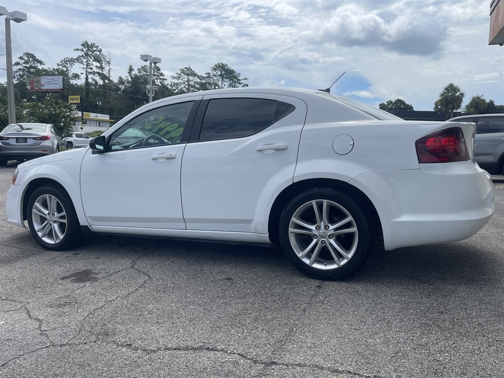 2013 Dodge Avenger - $7,495