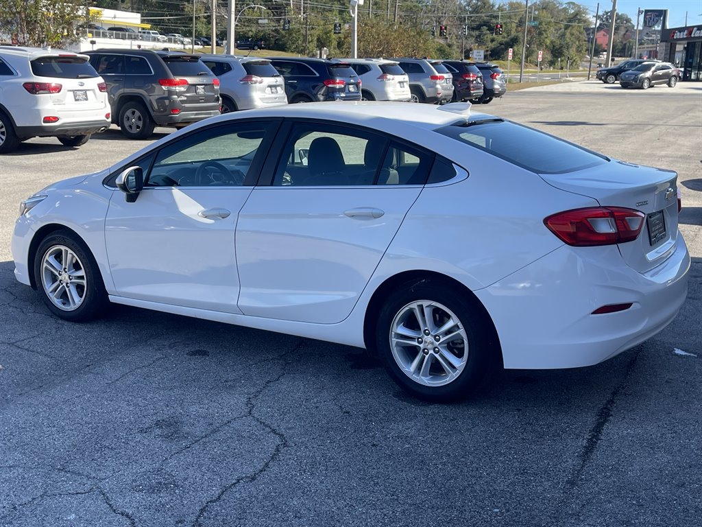 2017 Chevrolet Cruze - $9,995
