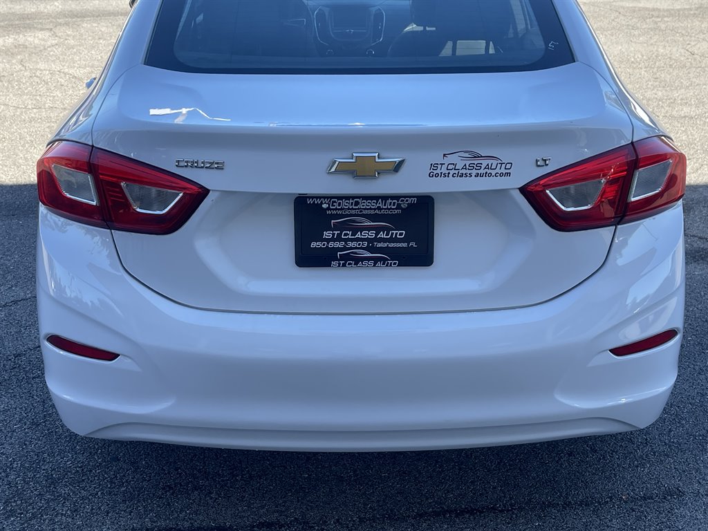 2017 Chevrolet Cruze - $9,995