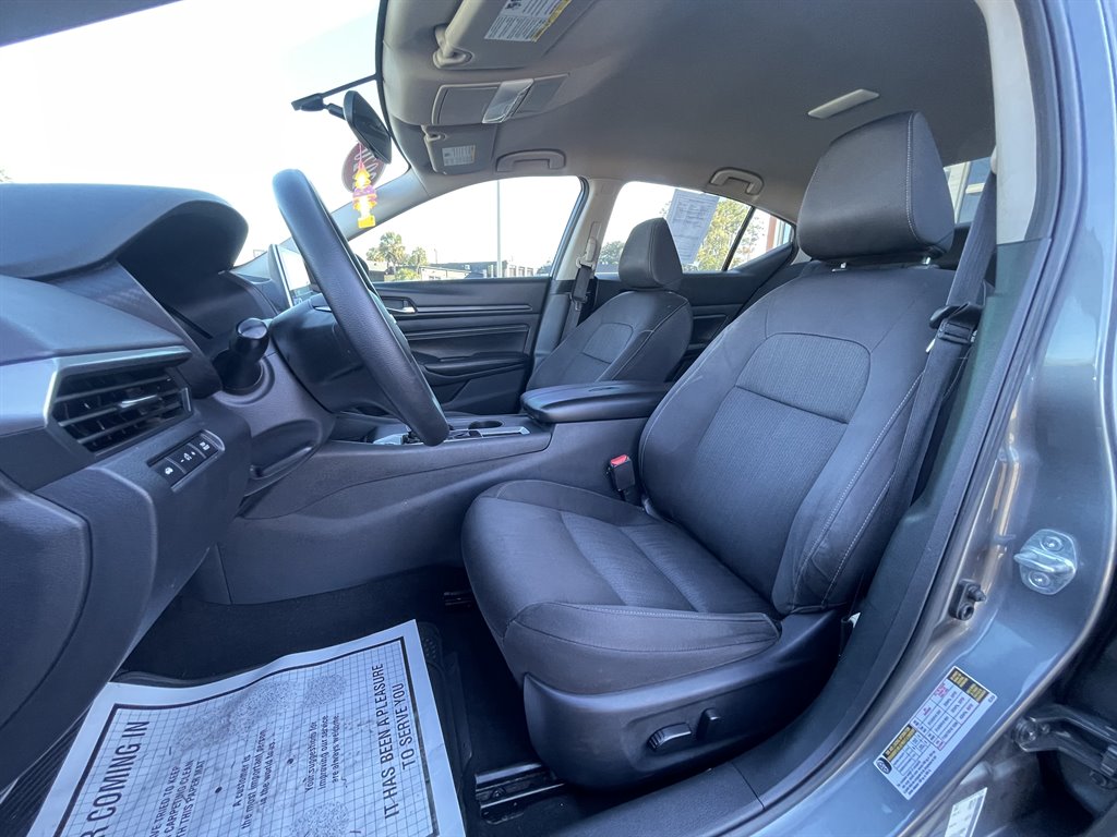2020 Nissan Altima - $12,995