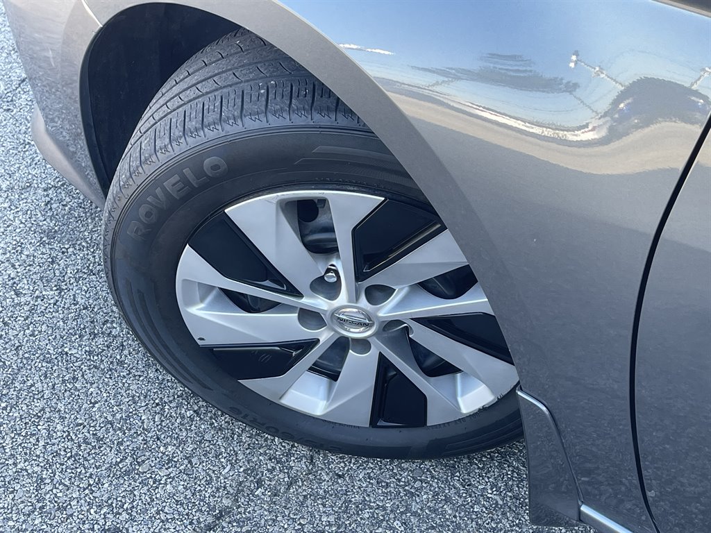 2020 Nissan Altima - $12,995
